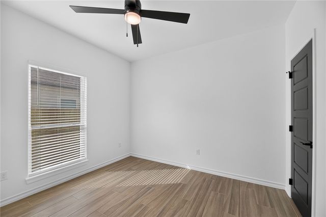 6853 La Salle Dr, Corpus Christi, TX 78414