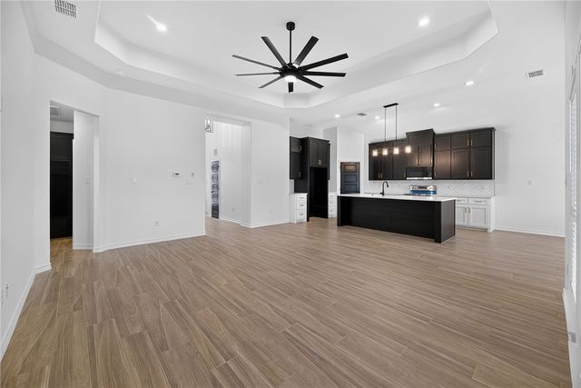 6853 La Salle Dr, Corpus Christi, TX 78414