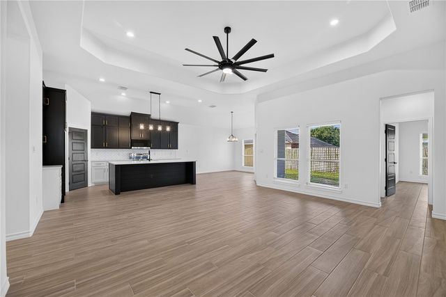 6853 La Salle Dr, Corpus Christi, TX 78414