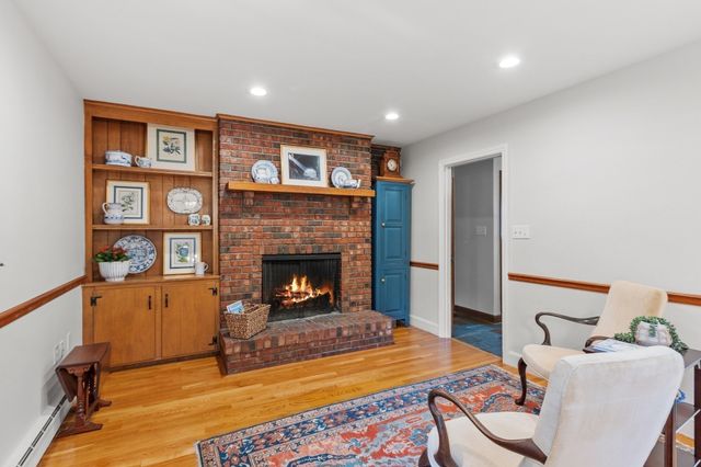 25 Karlton Circle, Andover, MA 01810
