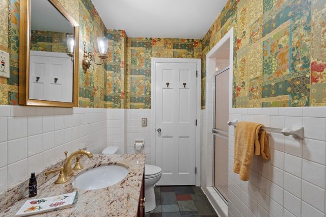 25 Karlton Circle, Andover, MA 01810