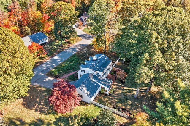 25 Karlton Circle, Andover, MA 01810