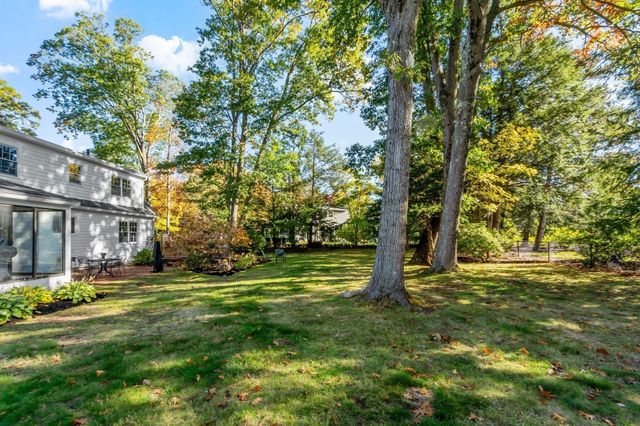 25 Karlton Circle, Andover, MA 01810