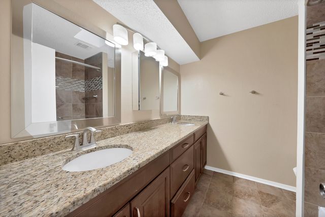 2117 Chapel Downs Drive, Arlington, TX 76017