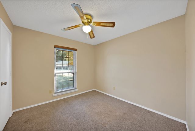 2117 Chapel Downs Drive, Arlington, TX 76017