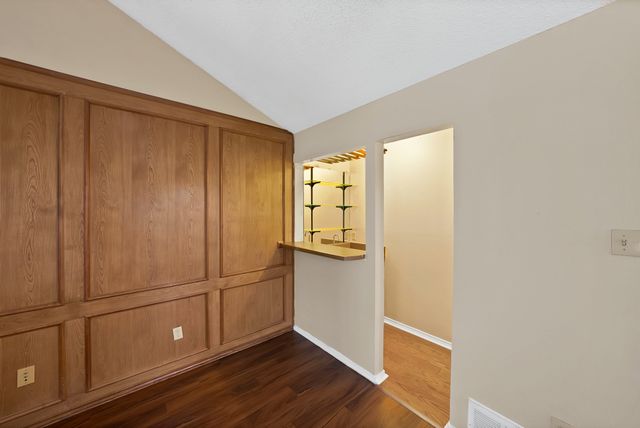 2117 Chapel Downs Drive, Arlington, TX 76017