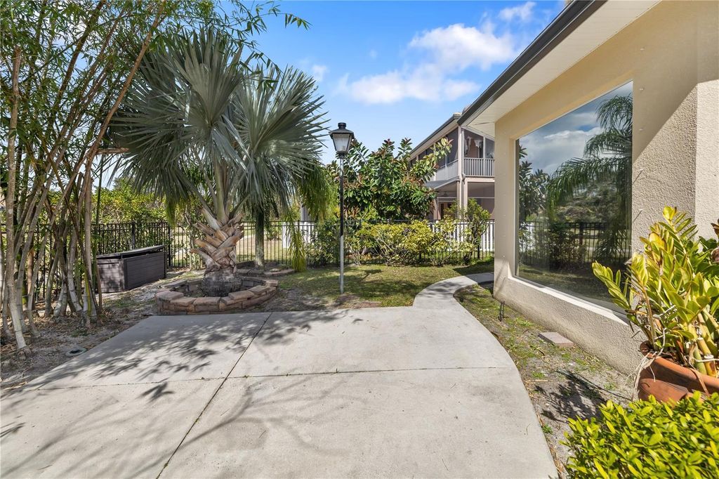 Image 39 of property listing at 12810 DAISY PLACE, Bradenton, FL 34212