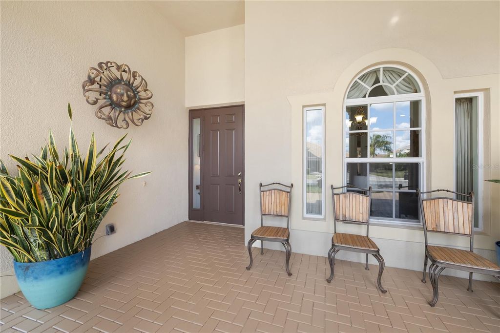 Image 9 of property listing at 12810 DAISY PLACE, Bradenton, FL 34212