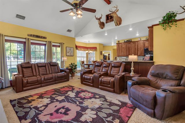 27 Brad Court, Van Alstyne, TX 75495