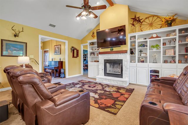 27 Brad Court, Van Alstyne, TX 75495