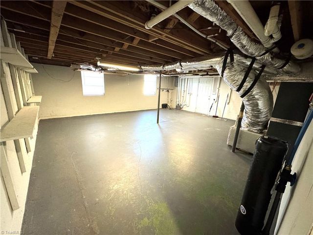 605 Bessie Street, Kernersville, NC 27284