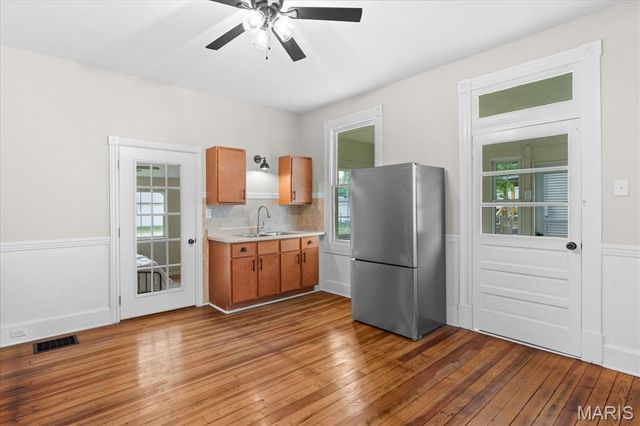 608 N 17th Street, Belleville, IL 62226