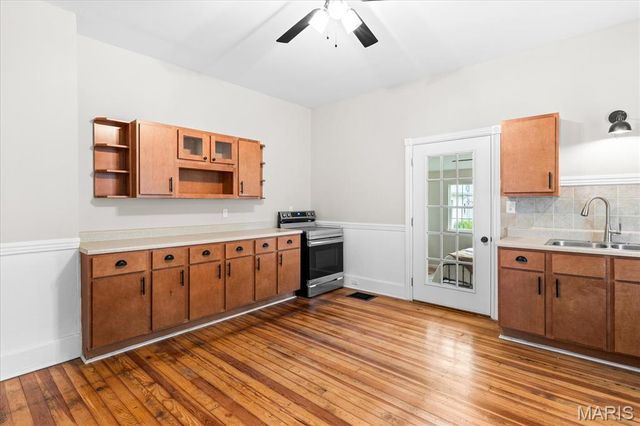 608 N 17th Street, Belleville, IL 62226