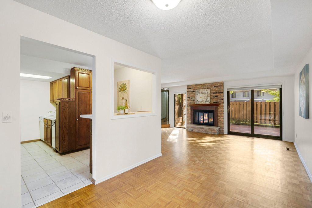 3680 Independence Avenue S 83, Saint Louis Park, MN 55426