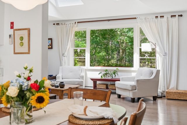 215 Cove View Rd, Wellfleet, MA 02667