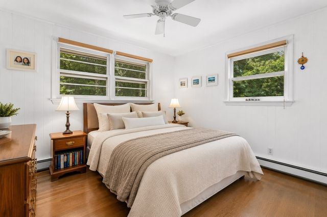 215 Cove View Rd, Wellfleet, MA 02667