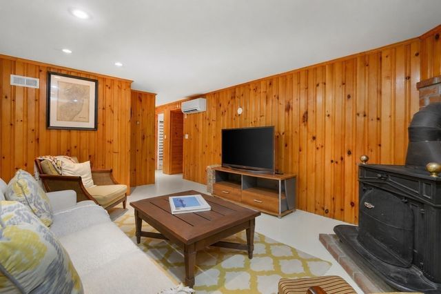 215 Cove View Rd, Wellfleet, MA 02667