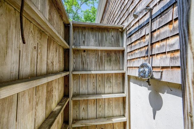 215 Cove View Rd, Wellfleet, MA 02667
