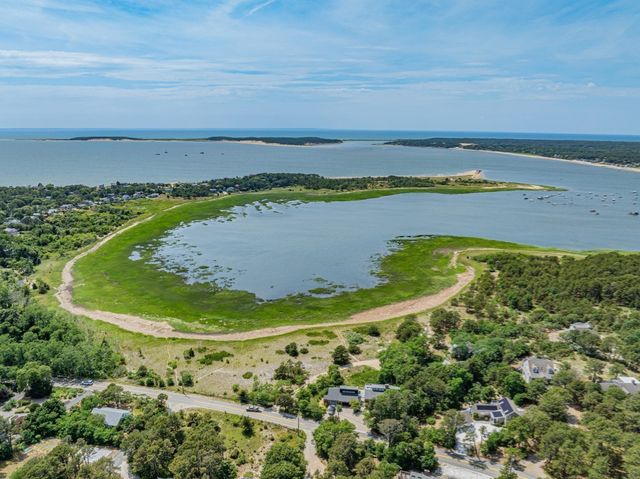 215 Cove View Rd, Wellfleet, MA 02667