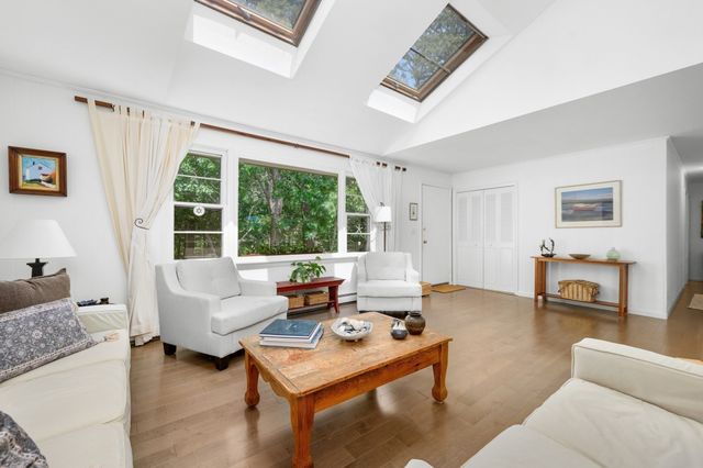 215 Cove View Rd, Wellfleet, MA 02667