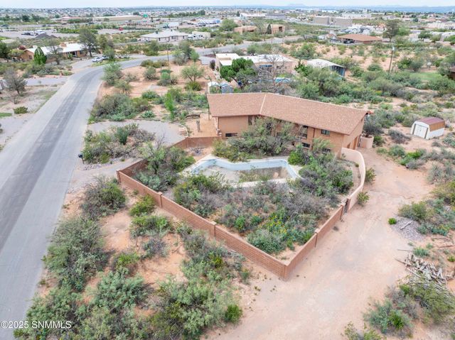 5775 Shadow Hills Road, Las Cruces, NM 88012