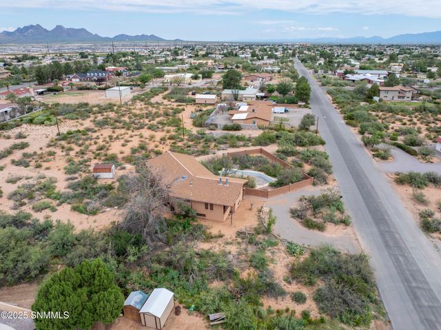 5775 Shadow Hills Road, Las Cruces, NM 88012