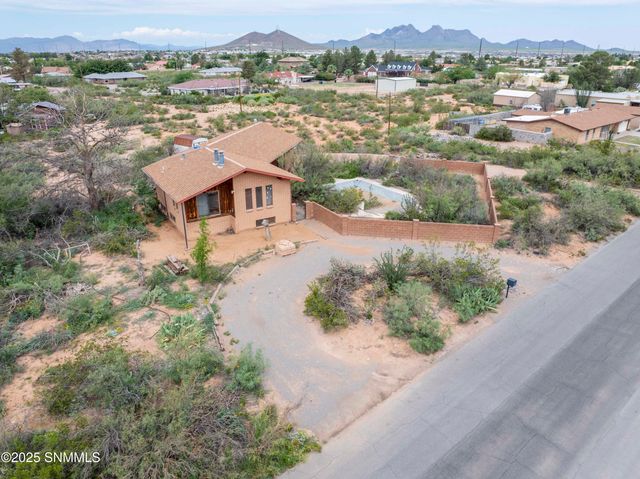 5775 Shadow Hills Road, Las Cruces, NM 88012