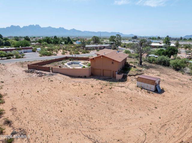5775 Shadow Hills Road, Las Cruces, NM 88012