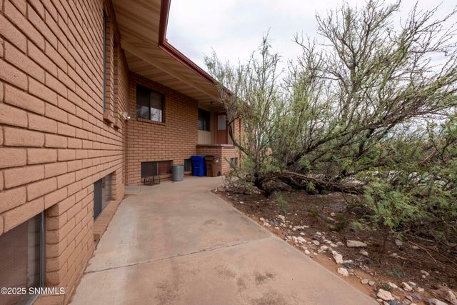 5775 Shadow Hills Road, Las Cruces, NM 88012