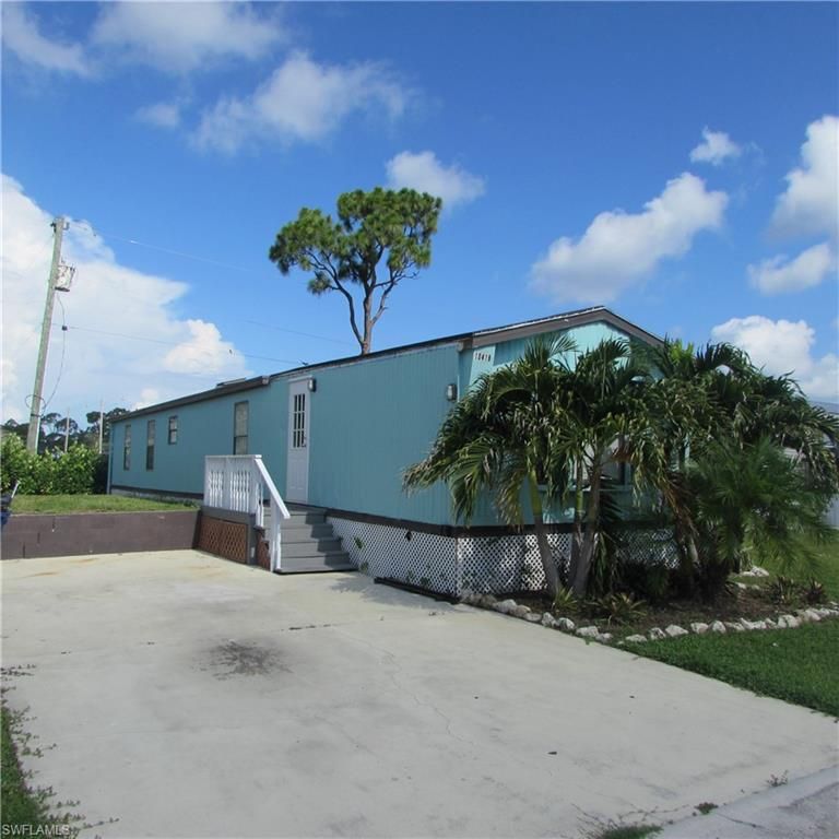 10419 Trotwood AVE, ST. JAMES CITY, FL 33956 — exterior