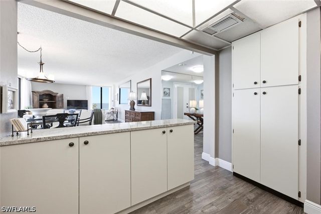 3215 Gulf Shore BLVD N 508N, Naples, FL 34103
