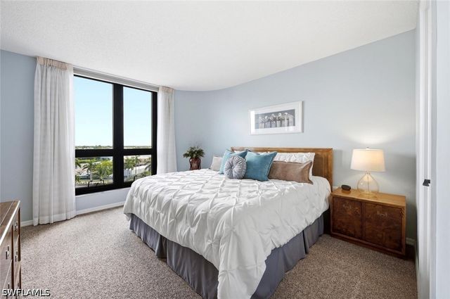 3215 Gulf Shore BLVD N 508N, Naples, FL 34103