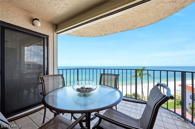3215 Gulf Shore BLVD N 508N, Naples, FL 34103