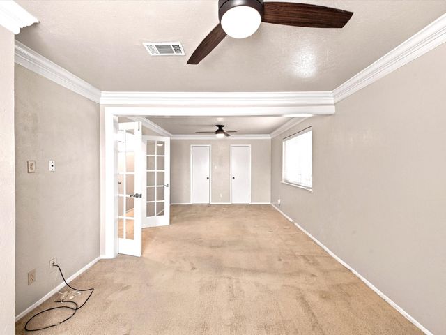1041 Tuskegee Street, Grand Prairie, TX 75051