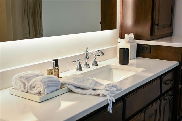 14615 Linden Street, Overland Park, KS 66224