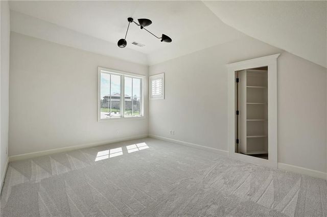 14615 Linden Street, Overland Park, KS 66224