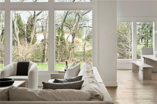 14615 Linden Street, Overland Park, KS 66224