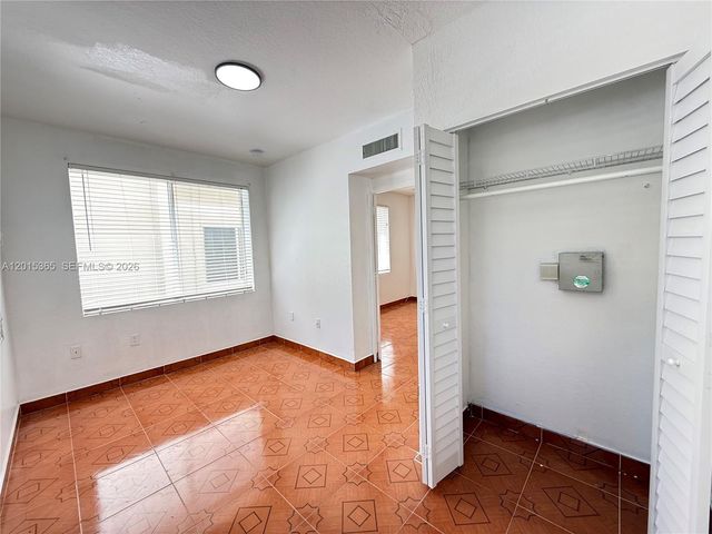 746 SW 2nd St 1, Miami, FL 33130