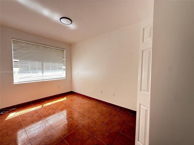 746 SW 2nd St 1, Miami, FL 33130