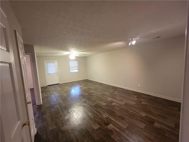 6286 Love Street B, Austell, GA 30168