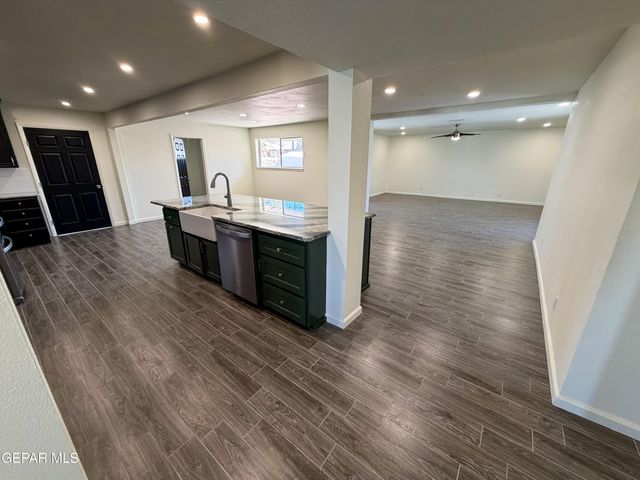 229 GRANADA Avenue, El Paso, TX 79912