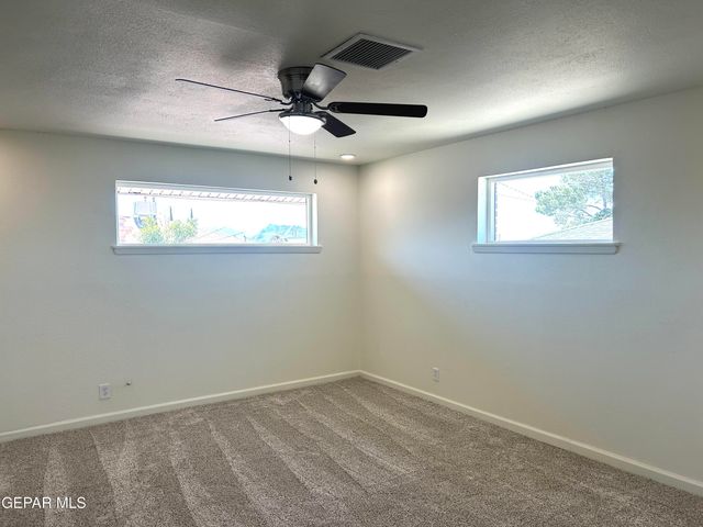 229 GRANADA Avenue, El Paso, TX 79912