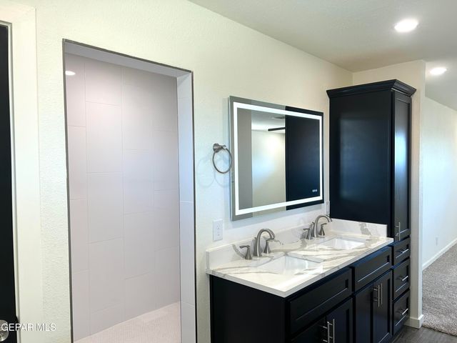 229 GRANADA Avenue, El Paso, TX 79912