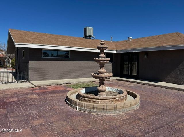 229 GRANADA Avenue, El Paso, TX 79912