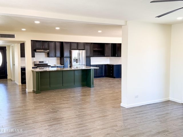 229 GRANADA Avenue, El Paso, TX 79912