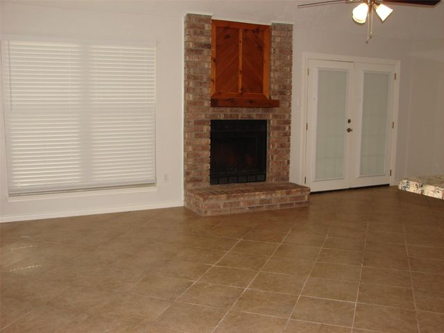 7010 Buchanan Drive, Richmond, TX 77469