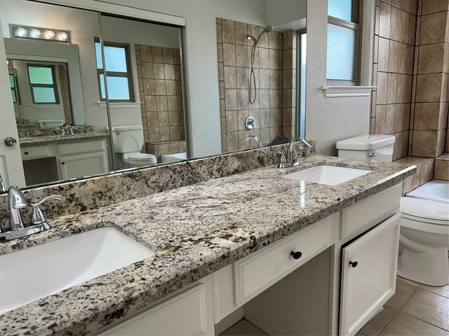 7010 Buchanan Drive, Richmond, TX 77469