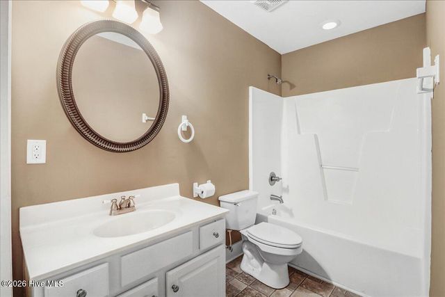 51 Birch Street, Elizabethtown, NC 28337