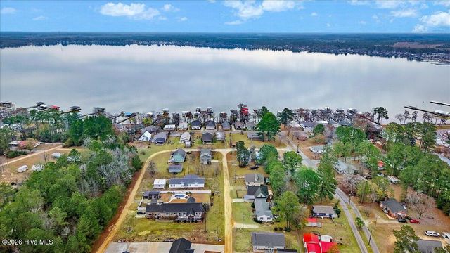 51 Birch Street, Elizabethtown, NC 28337