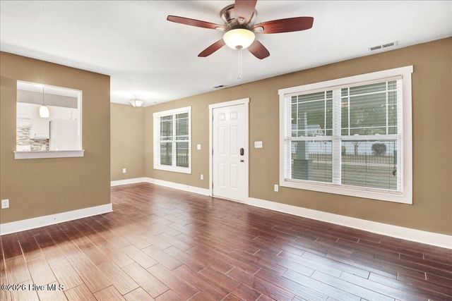 51 Birch Street, Elizabethtown, NC 28337